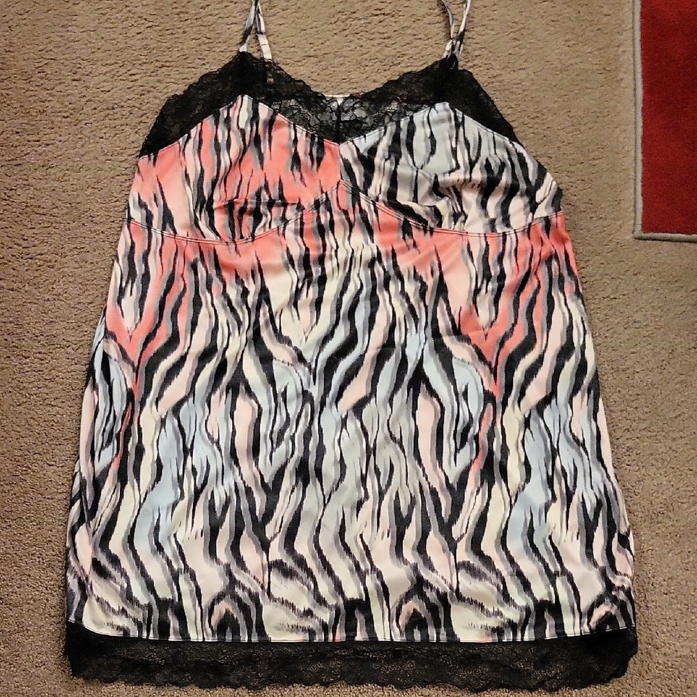 Women's Zebra Print Night Gown